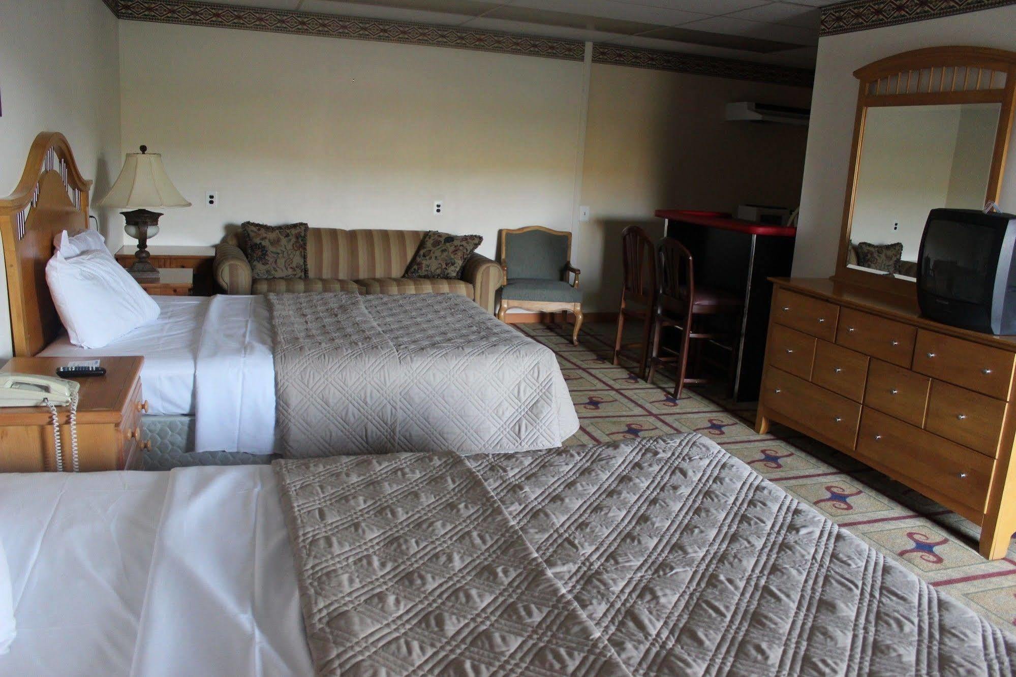 Berkshire Travel Lodge Canaan 외부 사진